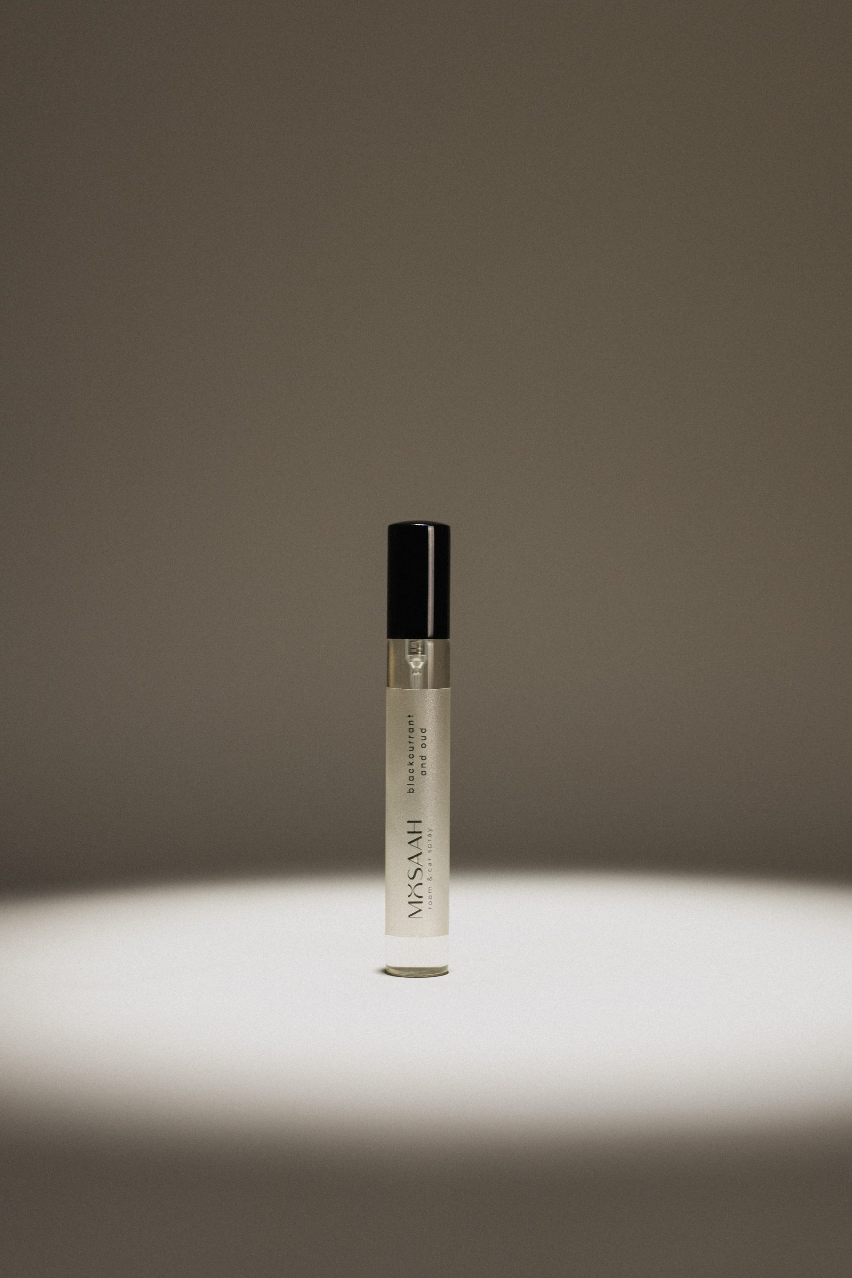 Room spray Czarna porzeczka i Oud 15 ml
